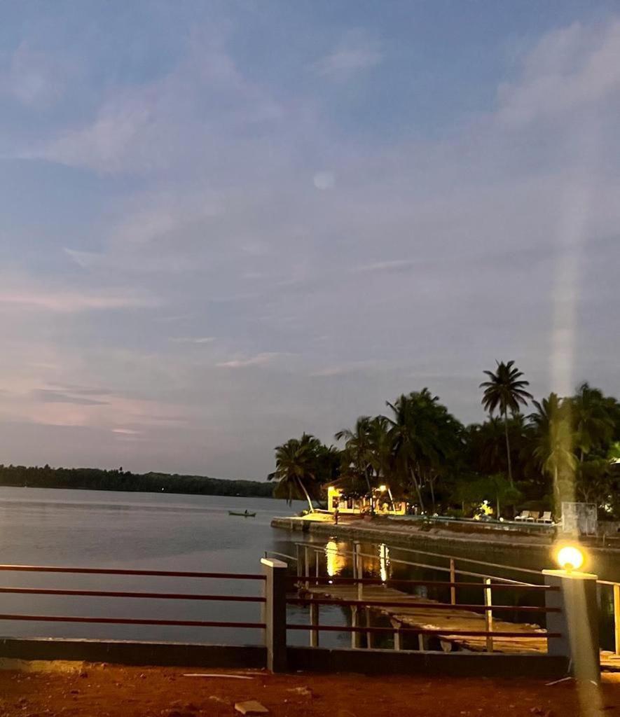 The Backwater Homestay Udupi Rom bilde